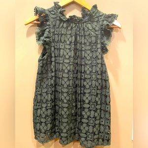 Anthropologie lace Maeve flutter sleeve blouse size 8